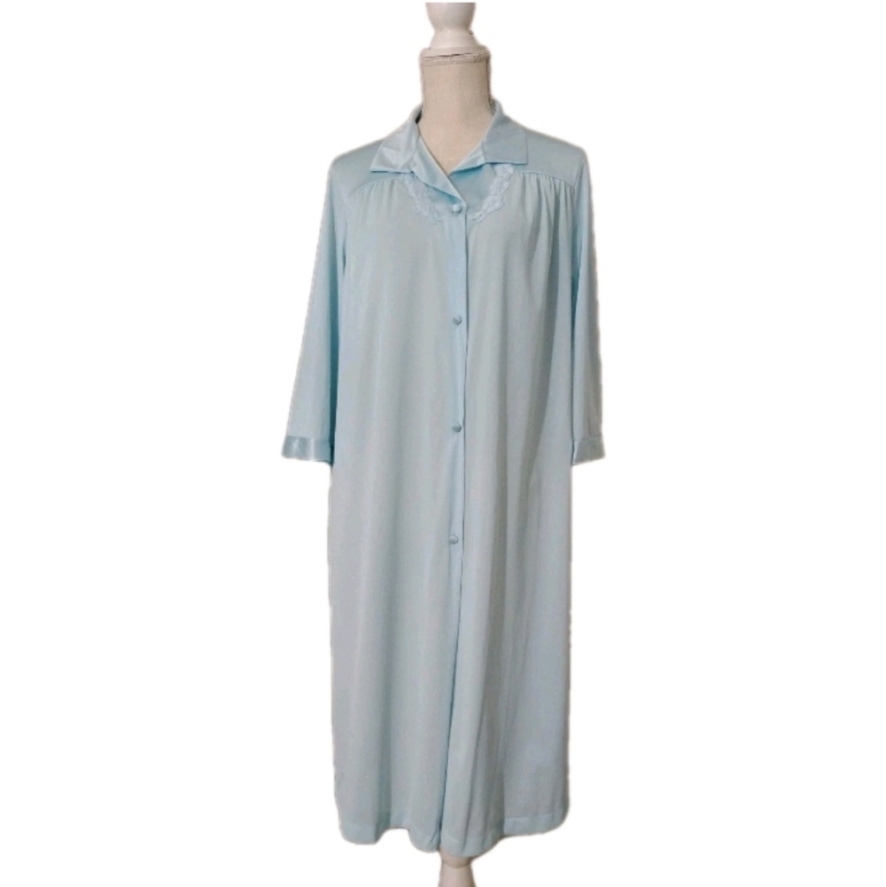 Vintage Vanity Fair Silky Robe 3/4 Sleeve Button Front Pockets Blue SZ S USA